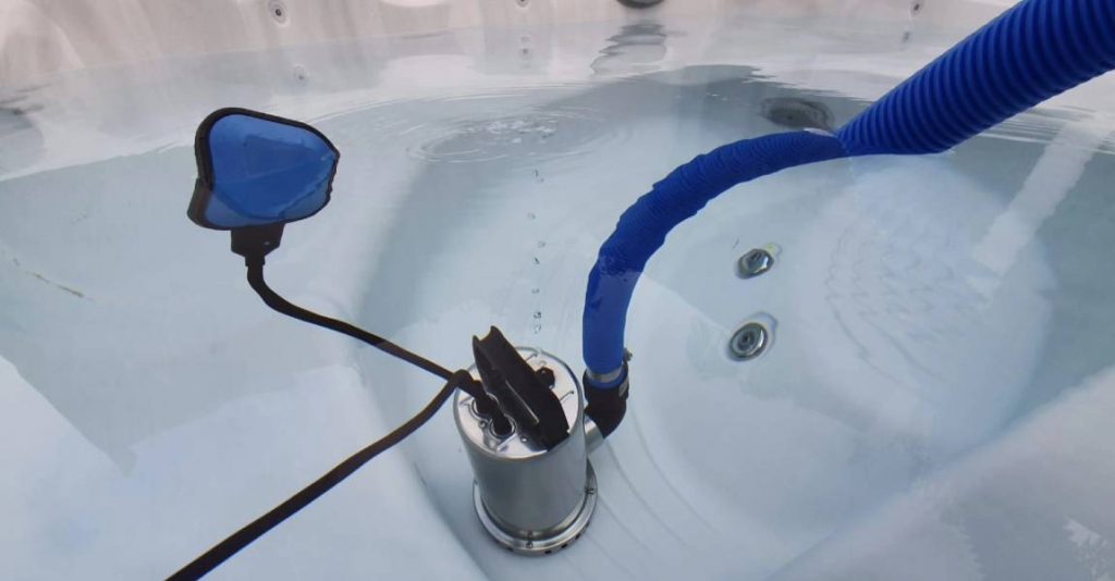 how to flush and drain hot tub