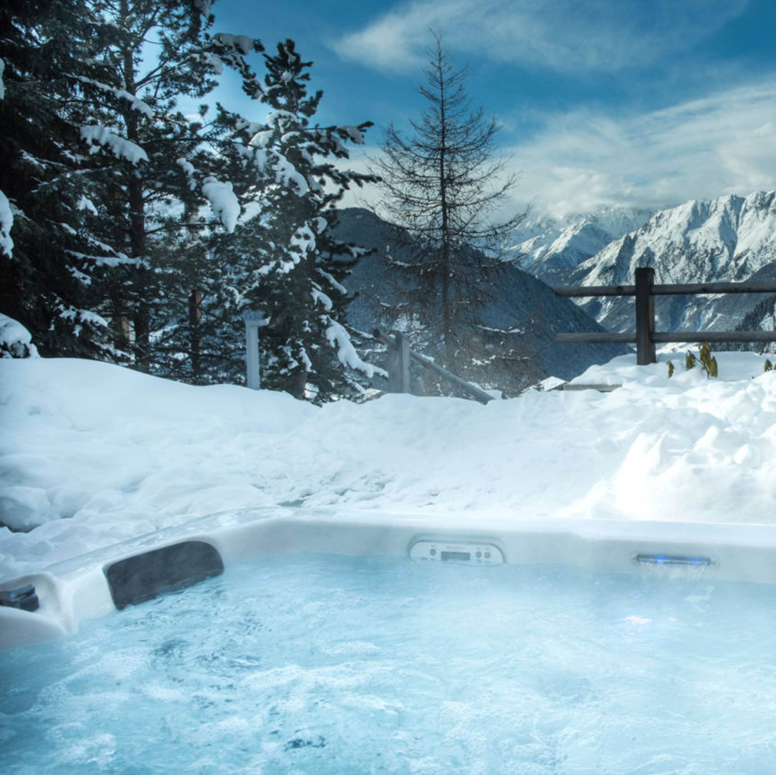 Can You Use a Swim Spa in the Winter?